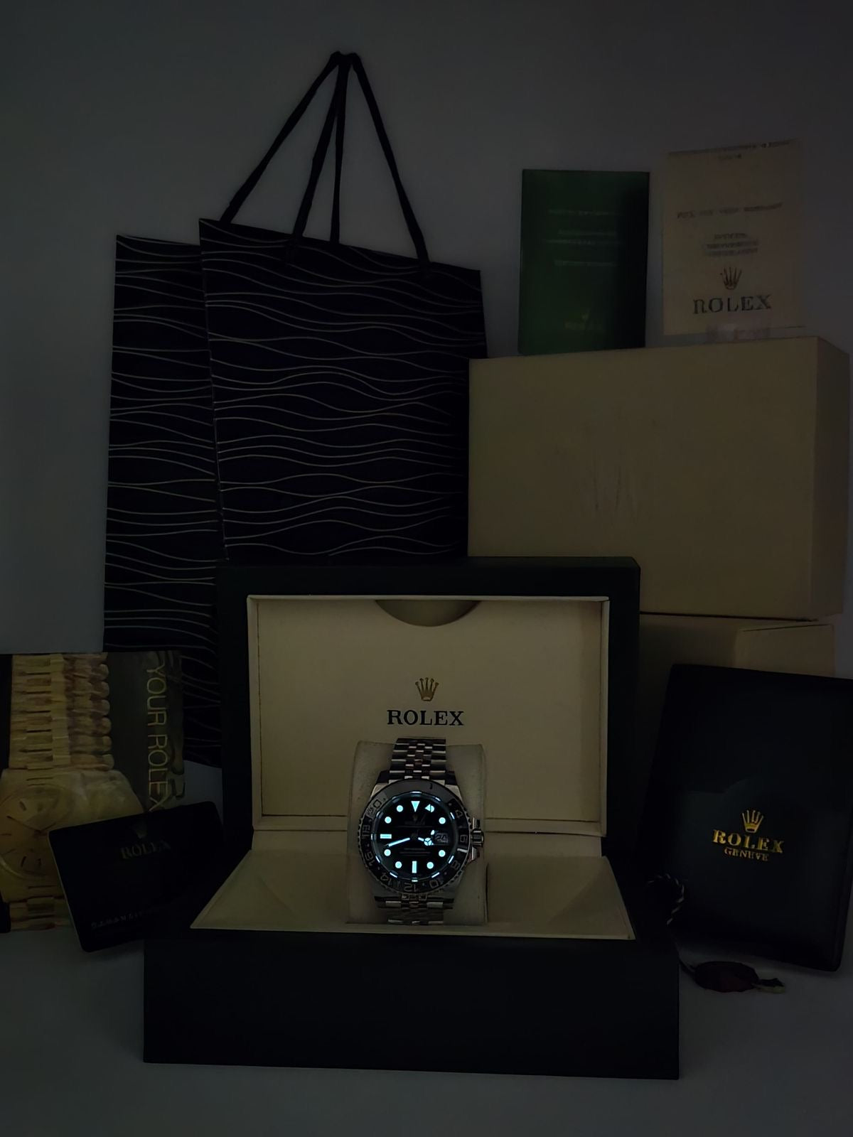 ROLEX GMT MASTER II BRUCE WAYNE SUIZO
