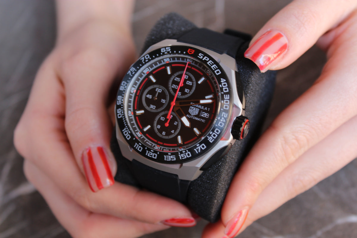 T-AG HEUER RED BULL