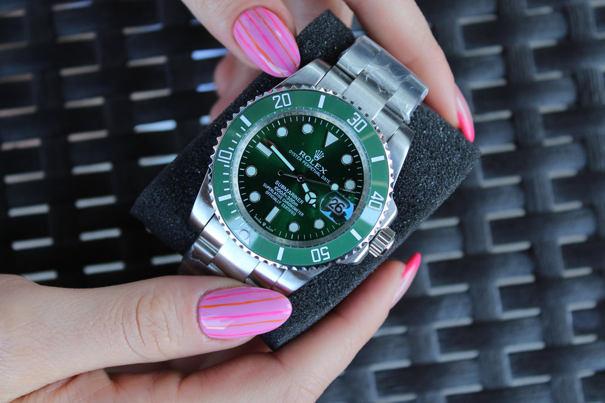 ROLEX SUBMARINER HULK