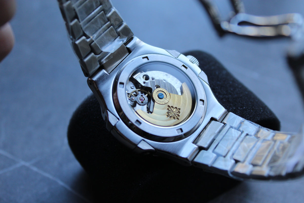PATEK PHILIPPE NAUTILUS