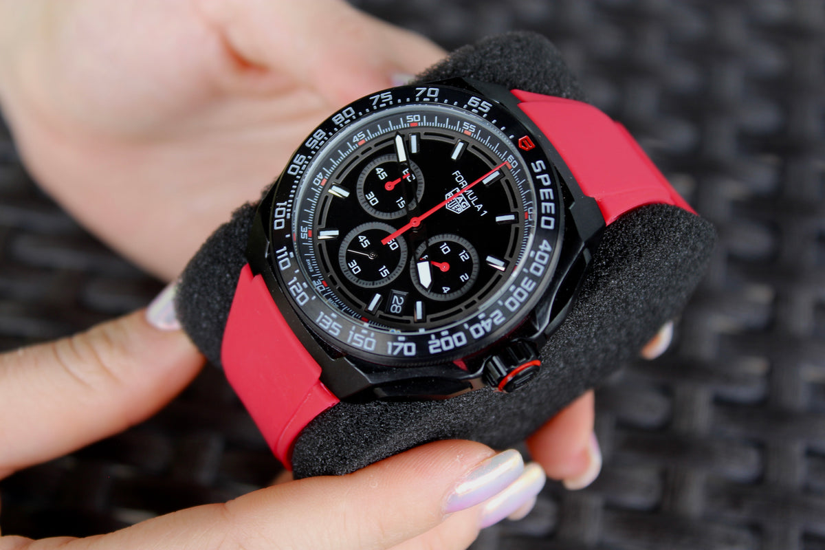 T-AG HEUER RED B-ULL