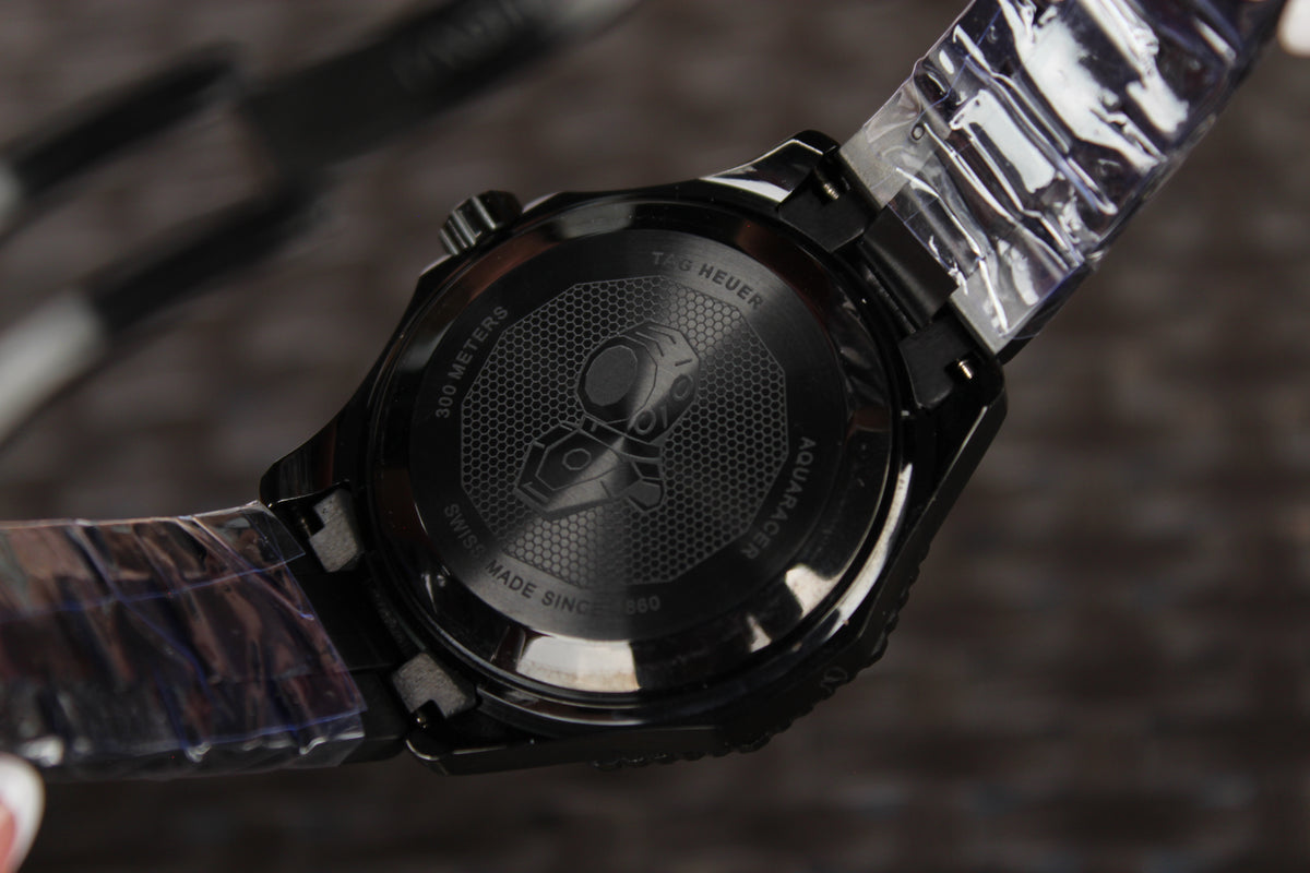 T-AG HEUER AQUARACER