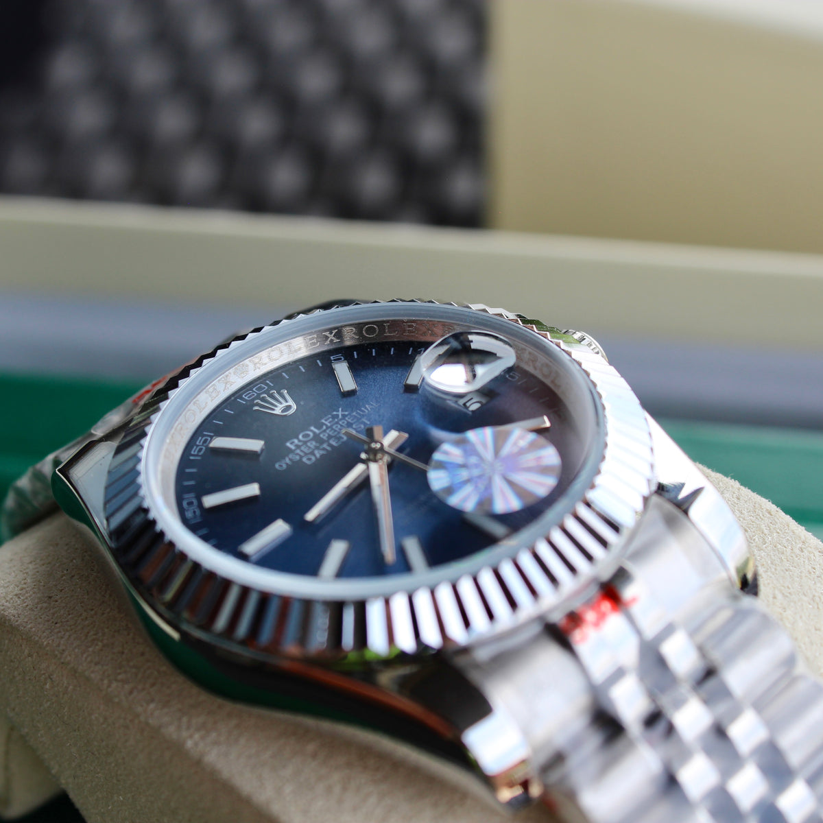 R-OLEX DAY JUST BLUE