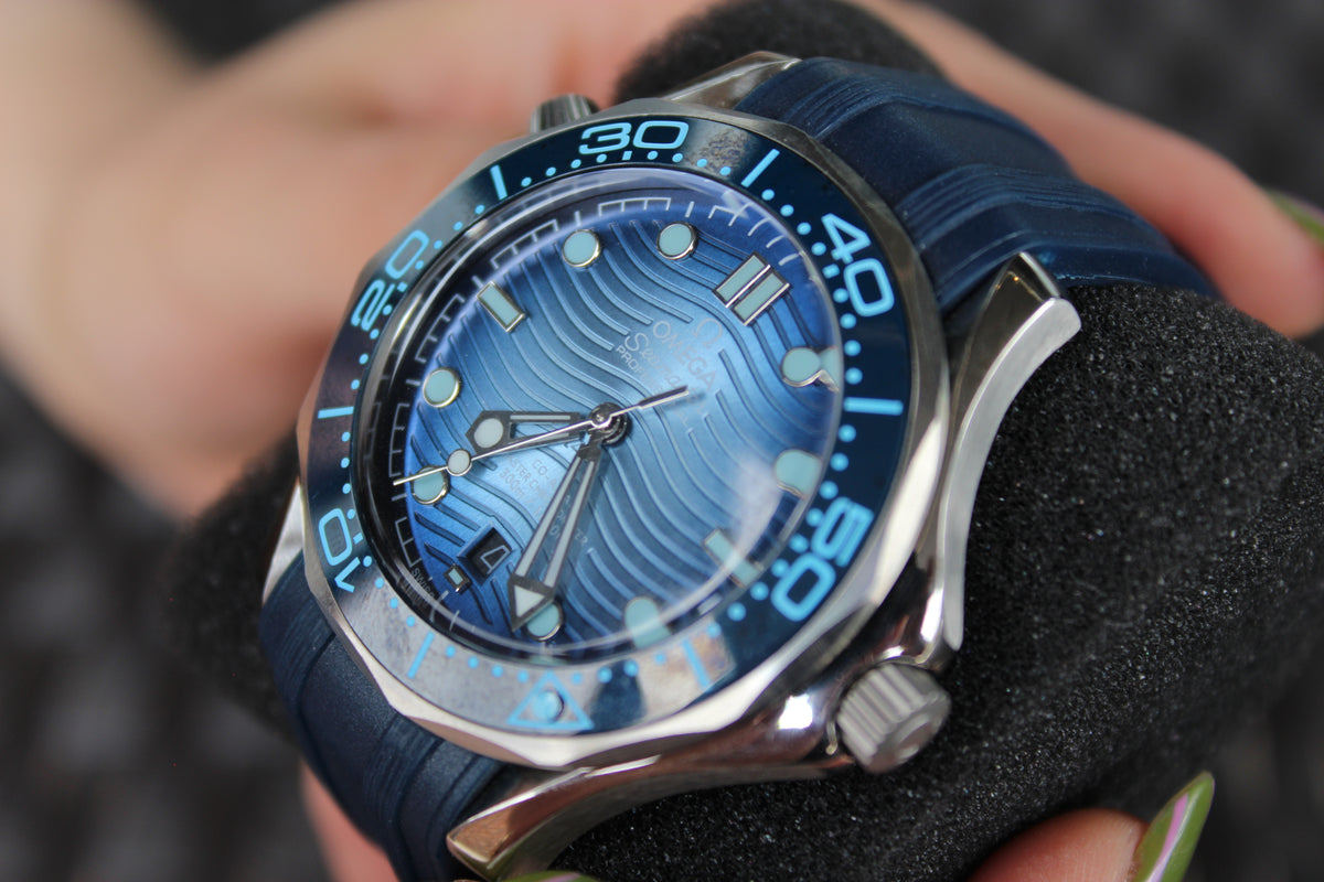 O-MEGA SEAMASTER