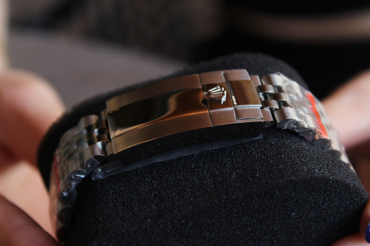 ROLEX GMT MASTER II BATGIRL