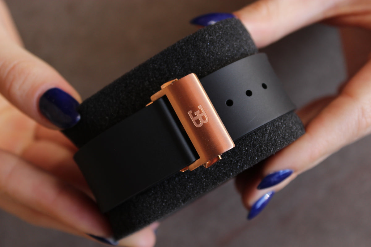 J-ACOB & CO B-UGATTI