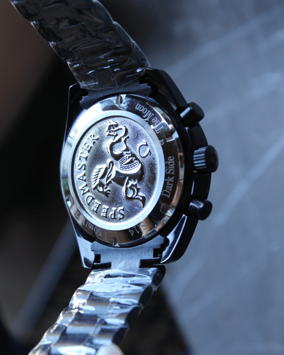 OMEGA SPEEDMASTER DARK SIDE OF THE MOON