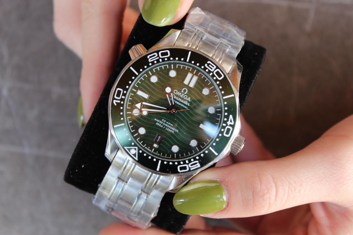 O-MEGA SEAMASTER