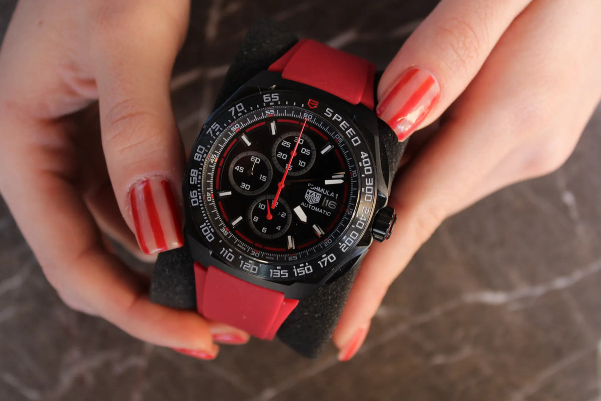 T-AG HEUER RED BULL