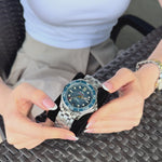 O-MEGA SEAMASTER 007